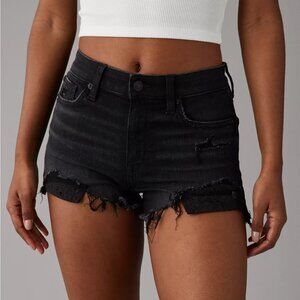 AMERICAN EAGLE Black Next Level Stretch Ripped Jean Shorts Size 00